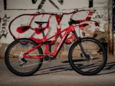 Berria Mako Hybrid HP 2022
