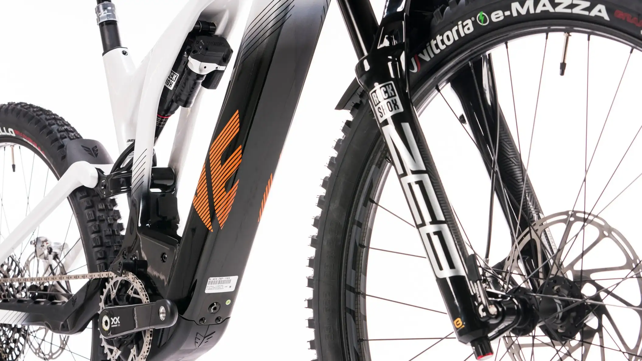 Berria Stratos LTD